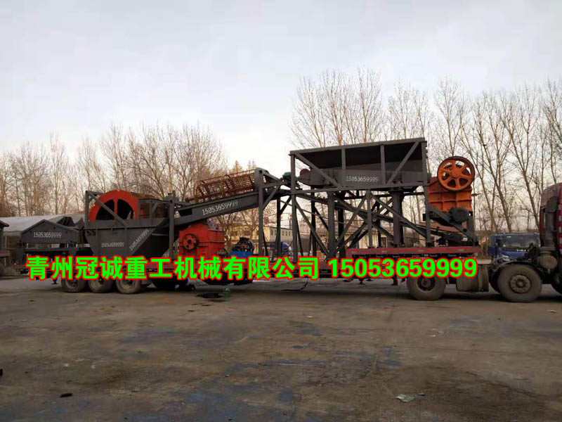 移動(dòng)式河卵石制砂洗沙生產(chǎn)線(xiàn)